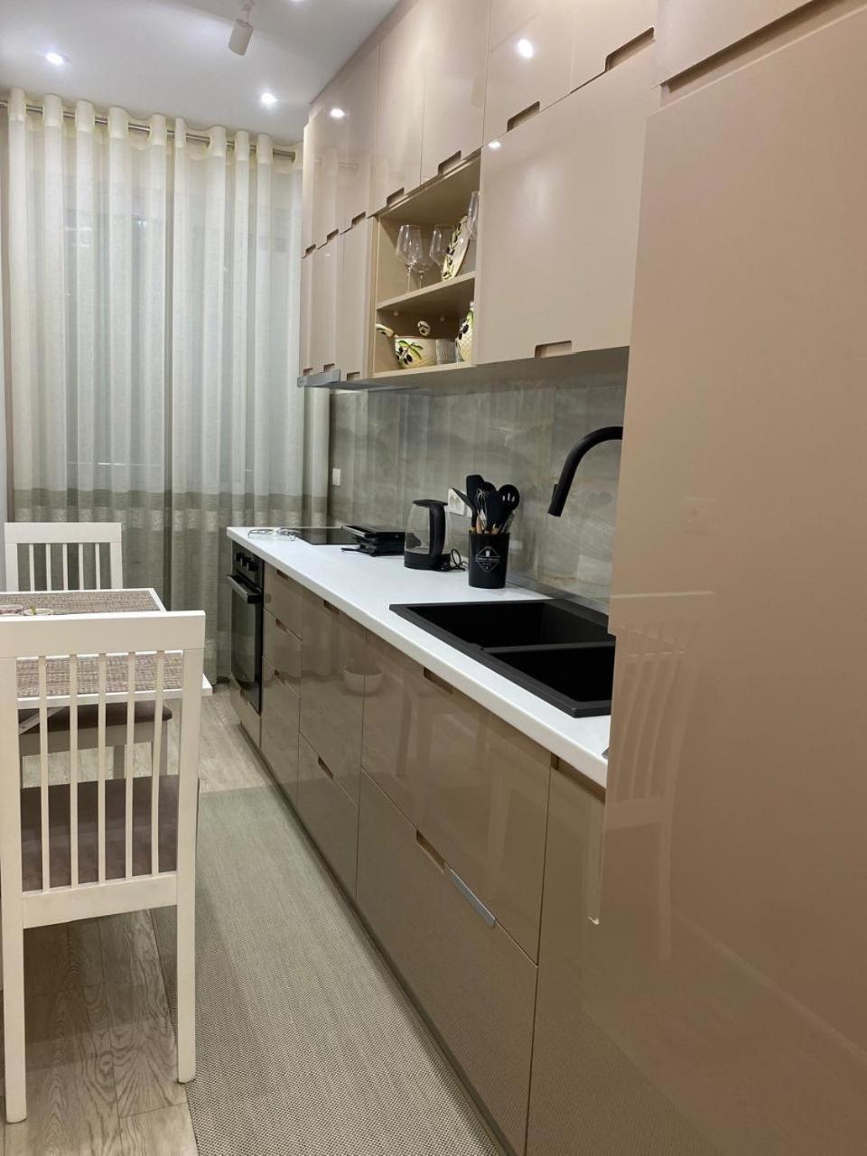 New Valona Apartment City Center Vlore Exterior photo